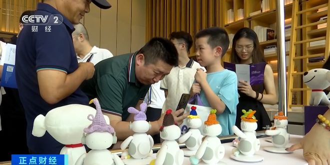 猫来了！千亿级大市场怎么争取开元棋牌试玩能摆龙门阵的熊(图2)