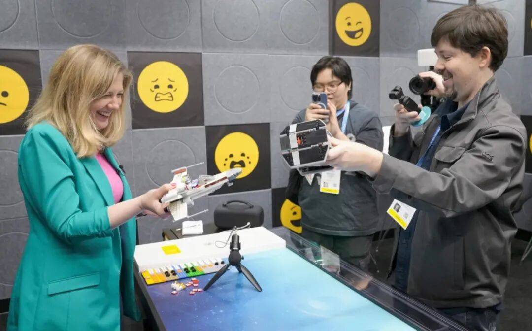 脑这是半世纪以来最大的一次进化开元棋牌乐高往积木里塞了个电(图3)